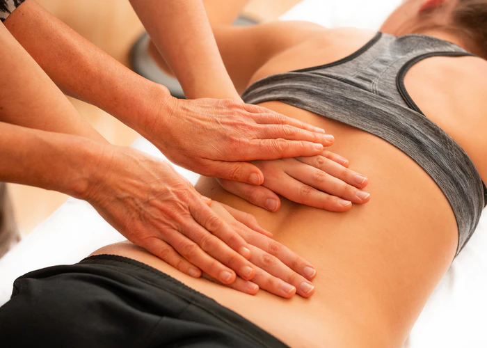 Klasična higijenska masaža, terapeutska masaža, šijacu masaža, refleksologija stopala, aromaterapija, herbalspa, vulkansko kamenje, sportska...